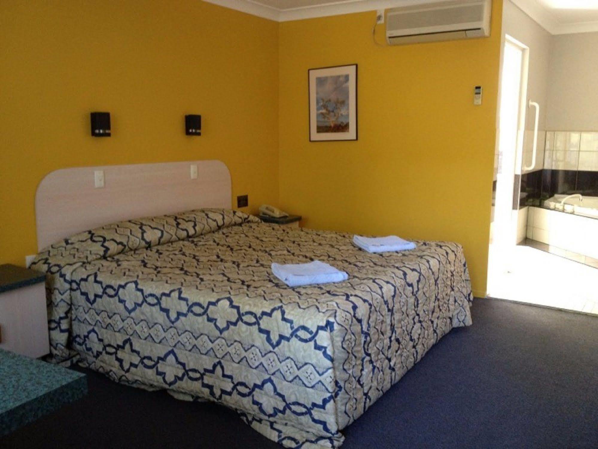 Ipswich City Motel Exterior photo